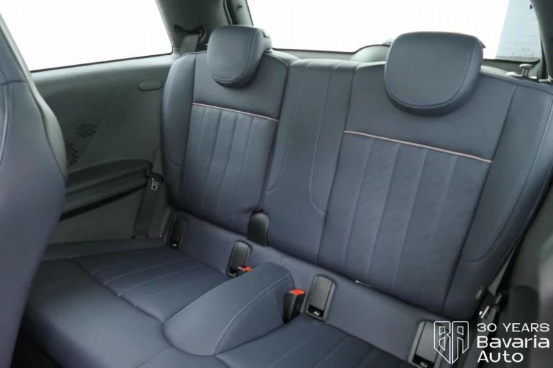 Mini Cooper S 2, 0 Steptronic Favoured Trim, снимка 8 - Автомобили и джипове - 53073735