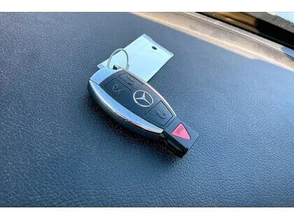 Mercedes-Benz C 300 4MATIC, снимка 16 - Автомобили и джипове - 52746990