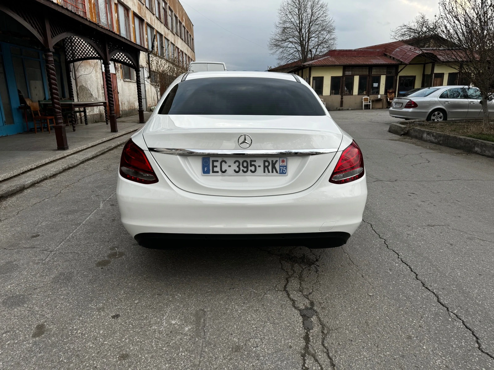 Mercedes-Benz C 200 d Avantgarde - изображение 7