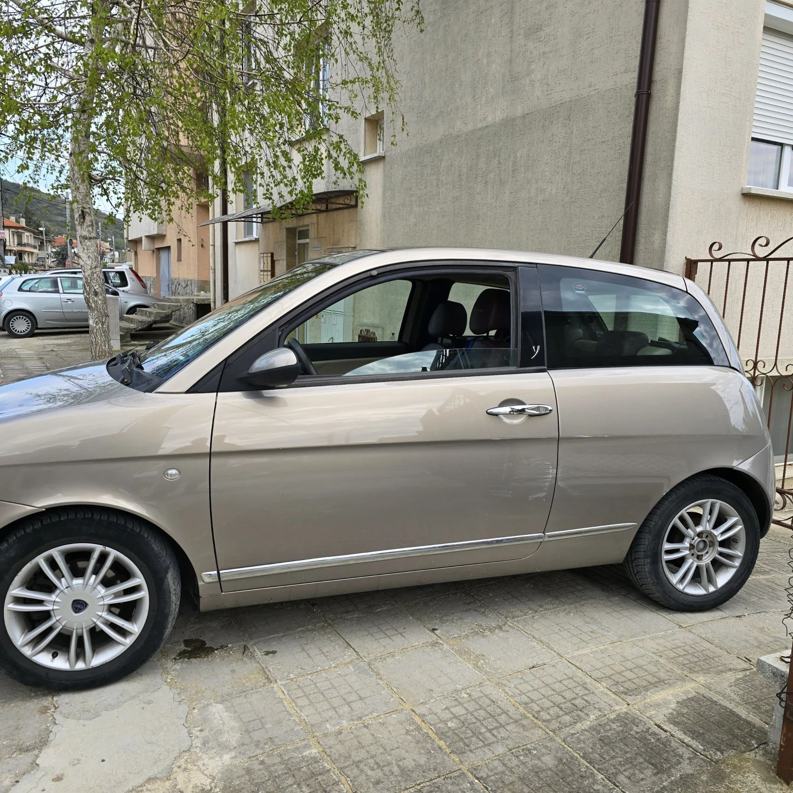 Lancia Ypsilon  - изображение 7