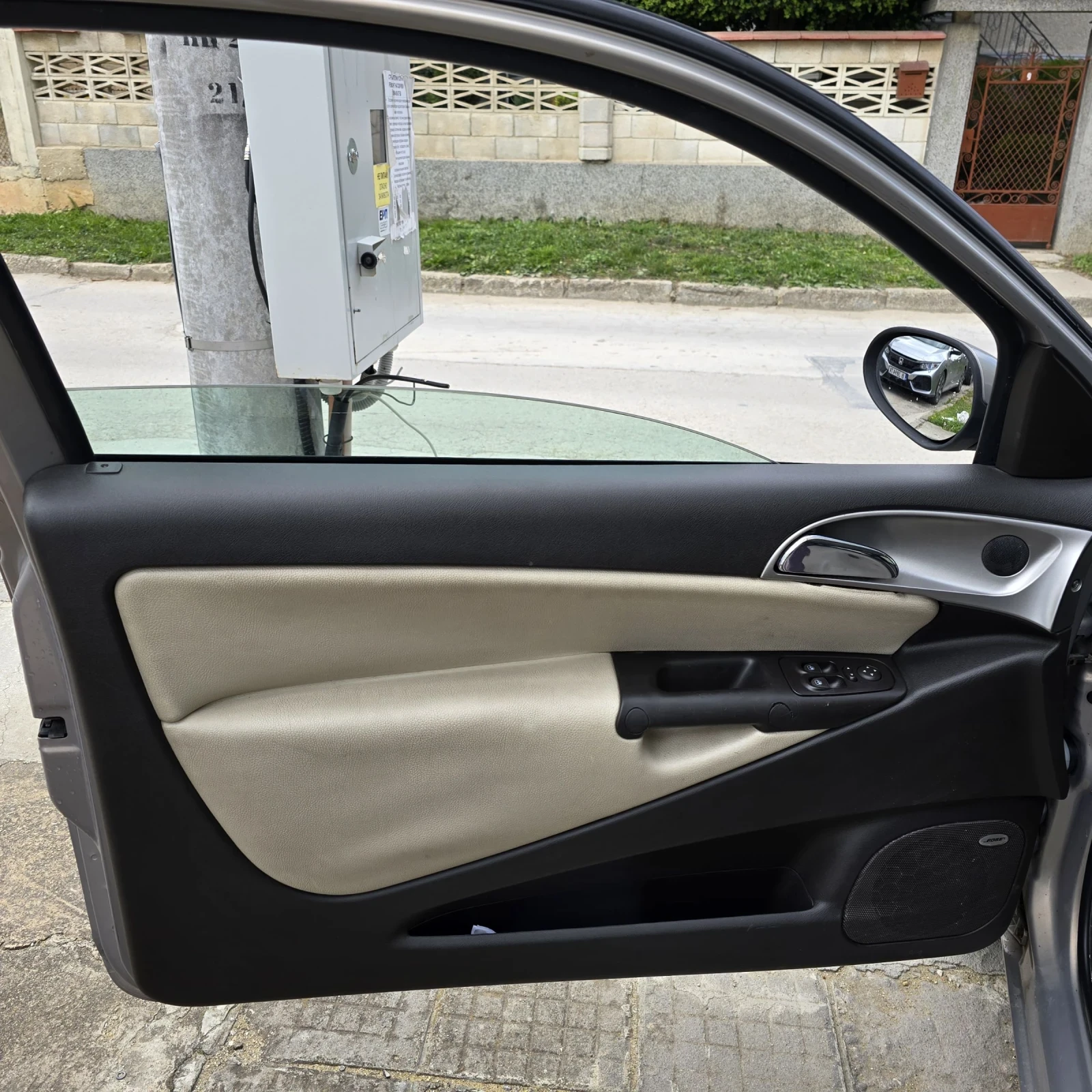 Lancia Ypsilon  - изображение 9