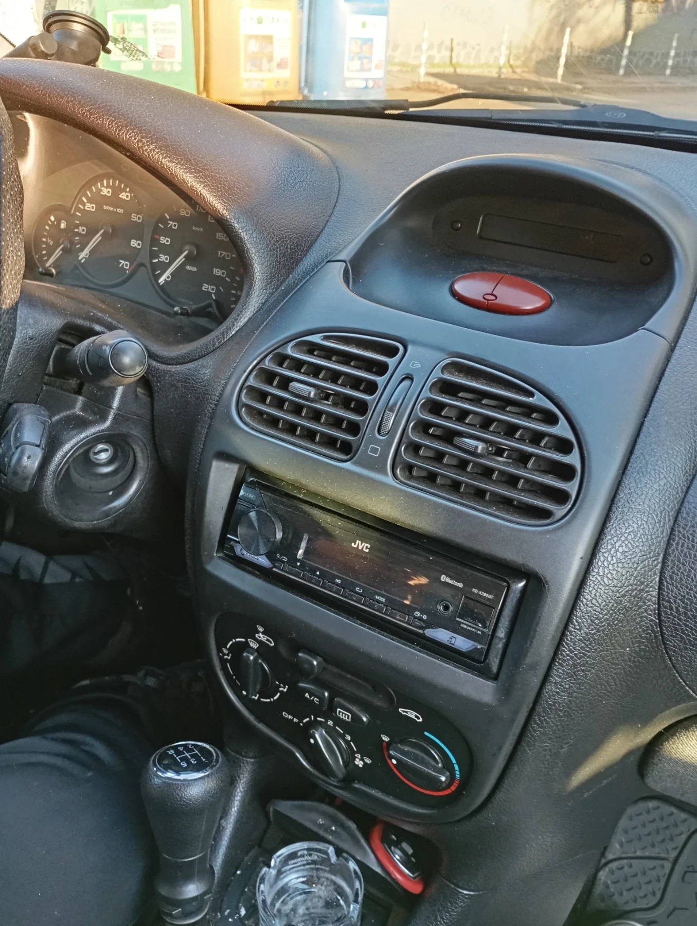 Peugeot 206 Седан  - изображение 6