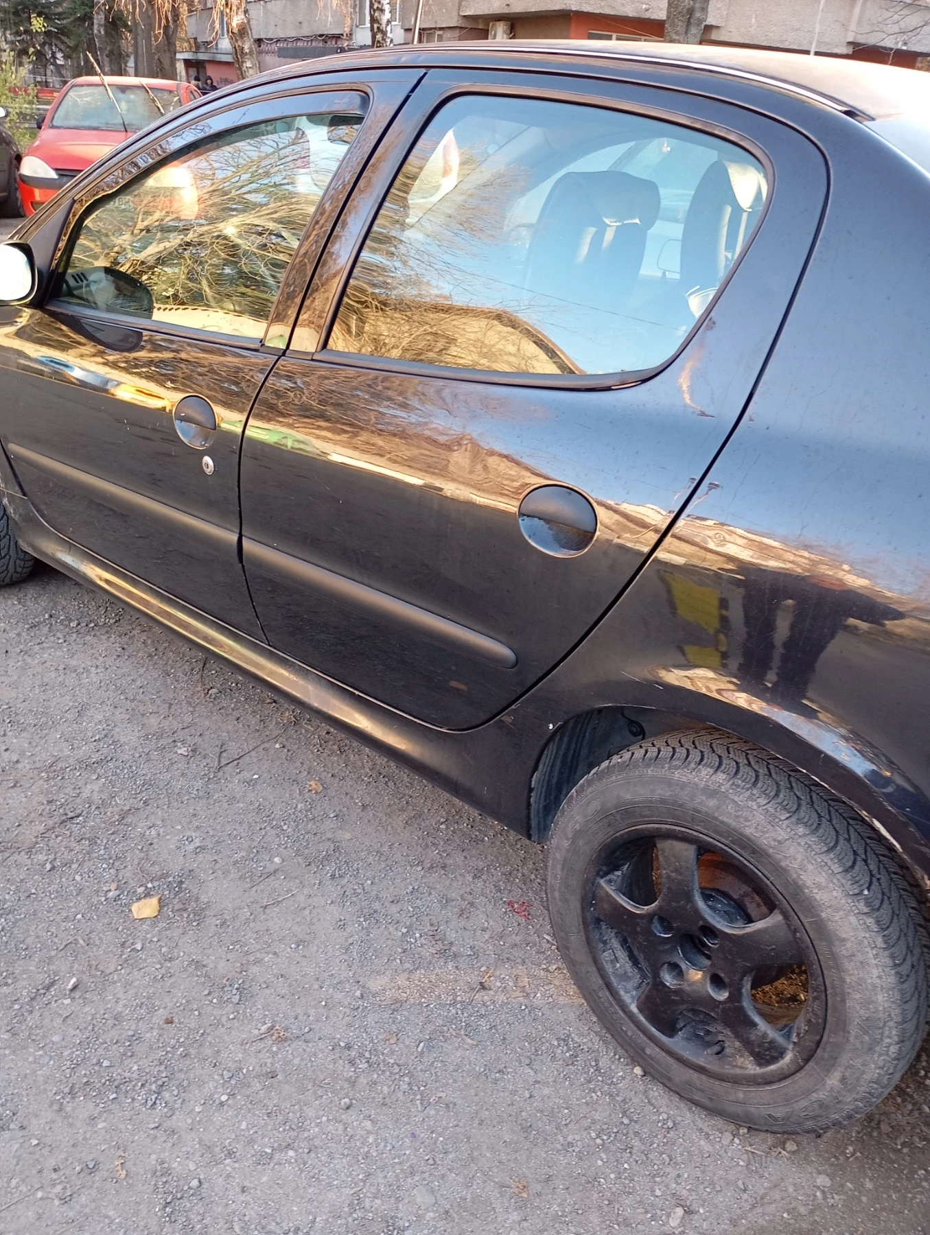 Peugeot 206 Седан  - изображение 3