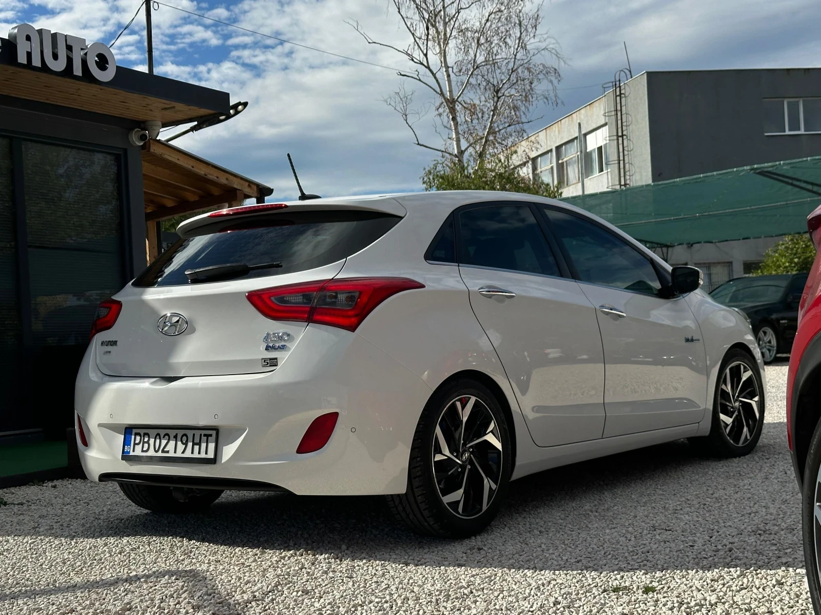 Hyundai I30 1.6 crdi - изображение 4