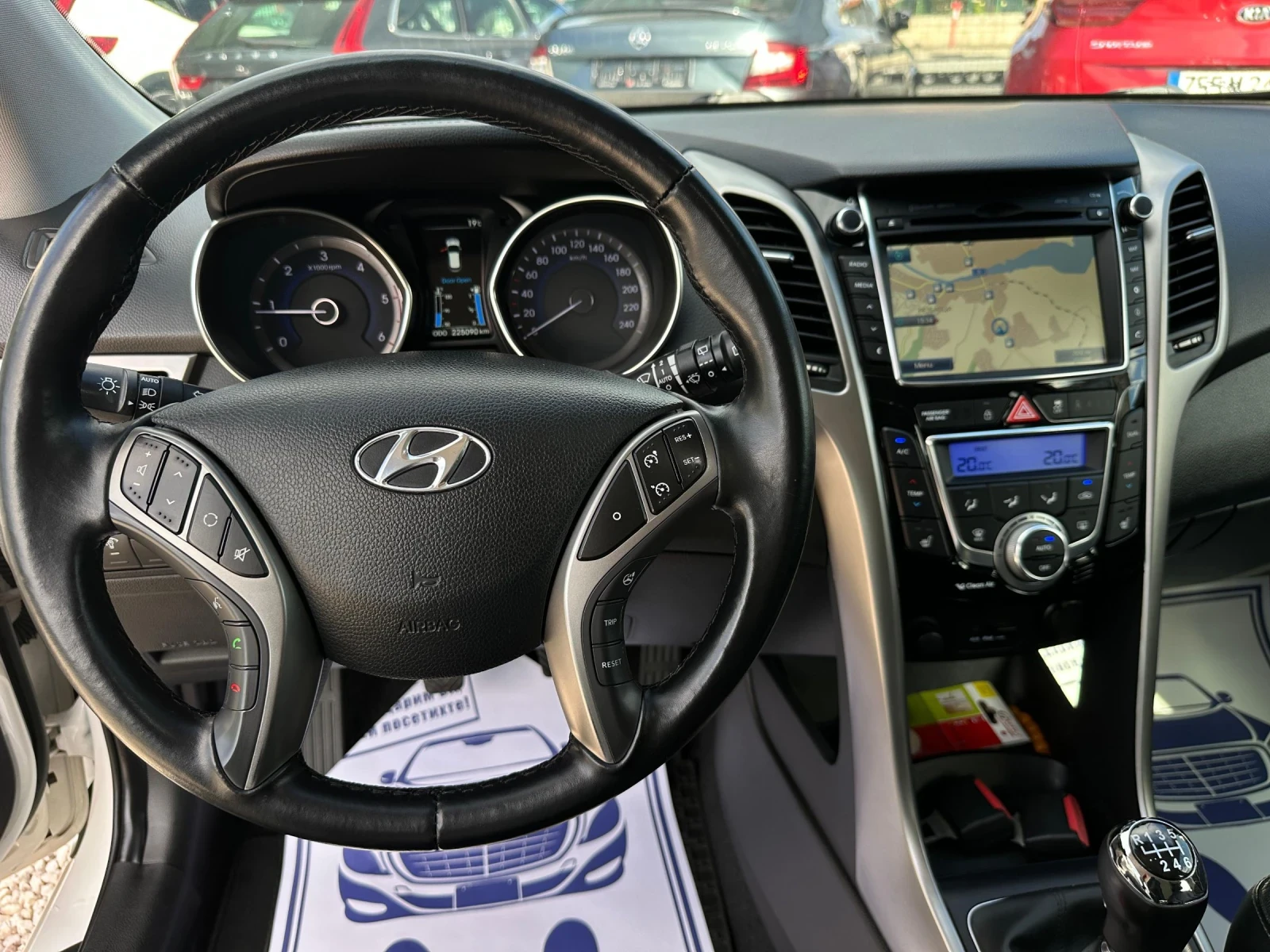 Hyundai I30 1.6 crdi - изображение 9