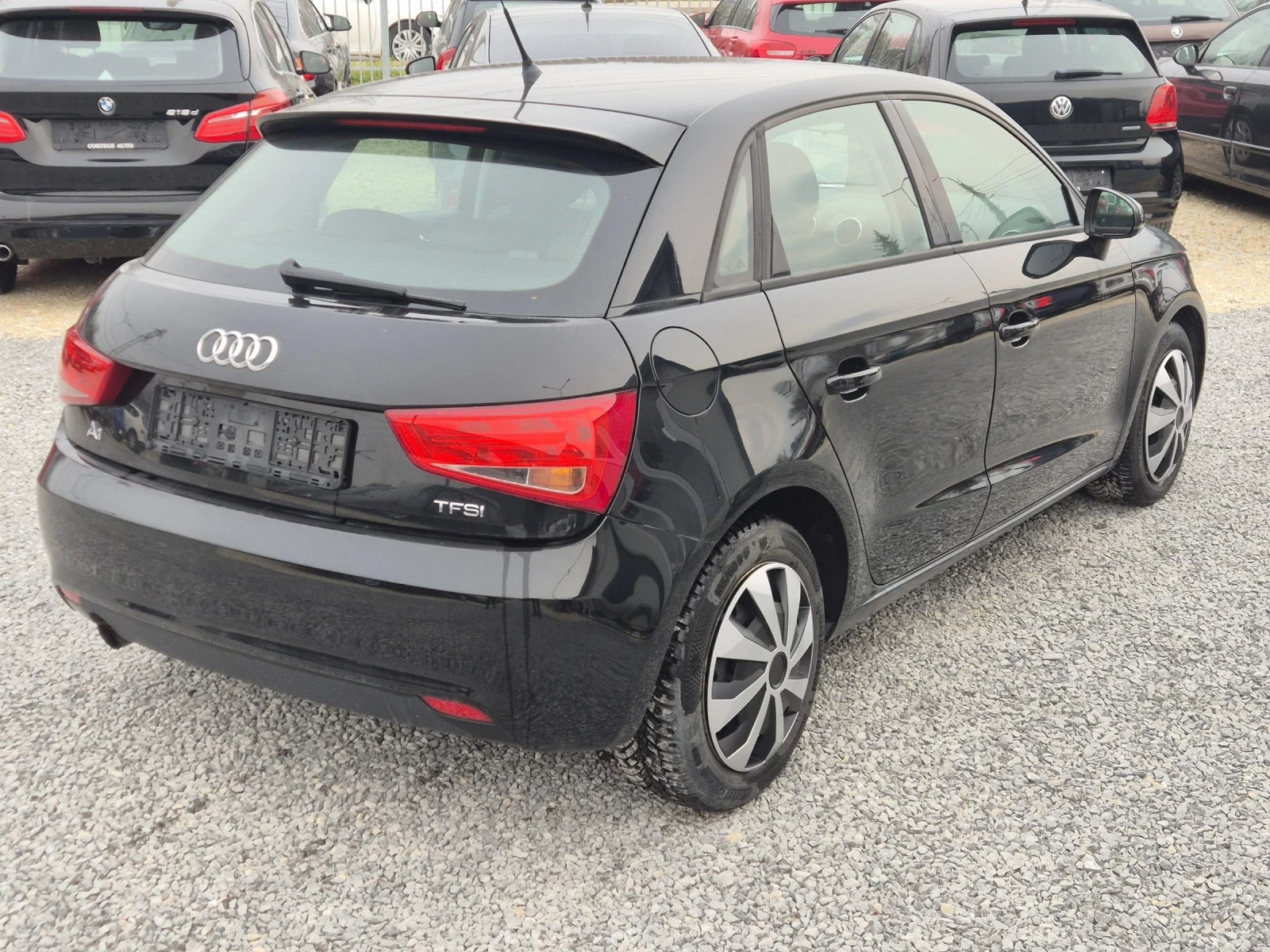 Audi A1 1.2!, снимка 7 - Автомобили и джипове - 52104281