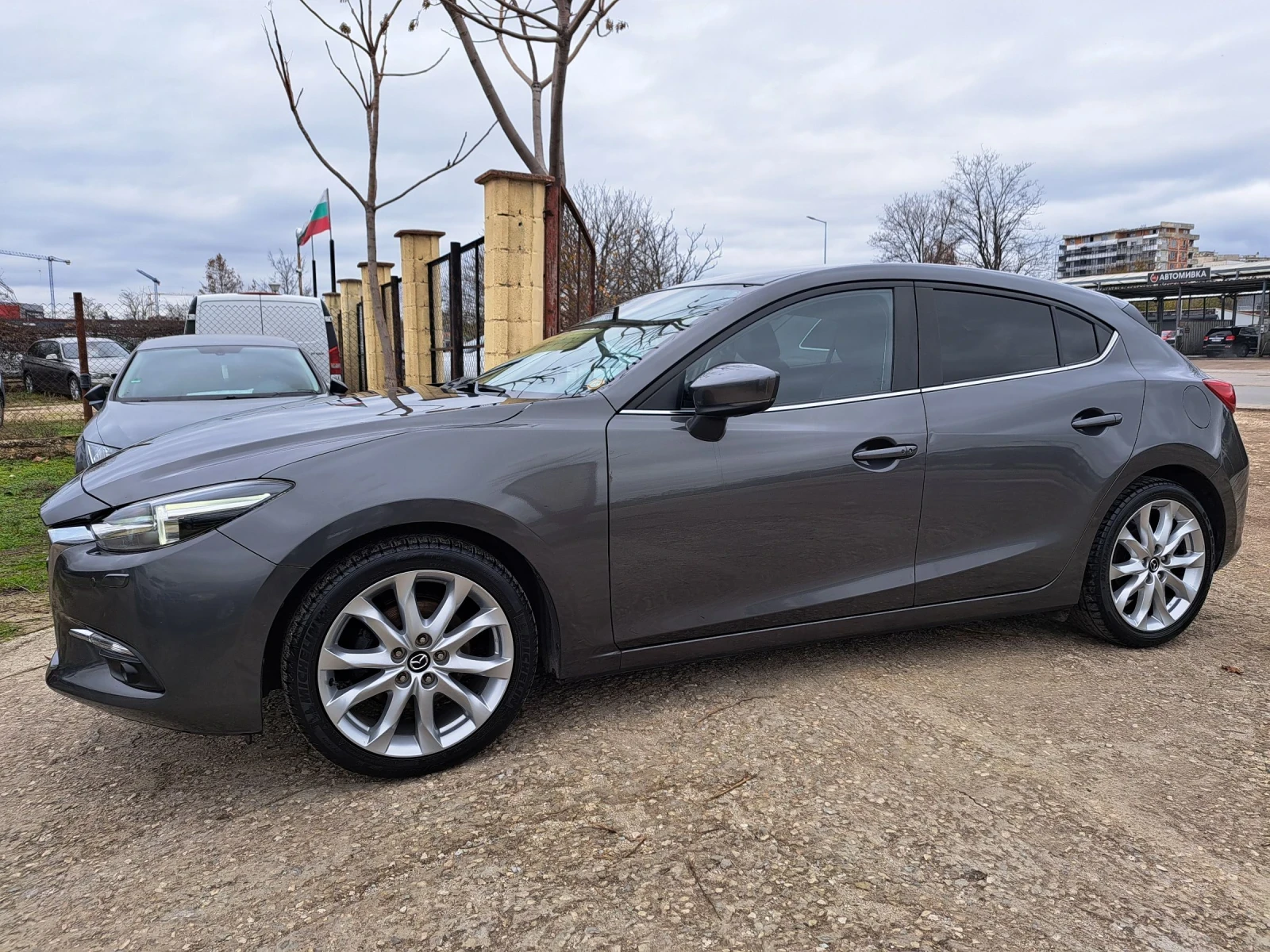 Mazda 3 2.0 i full  - изображение 3