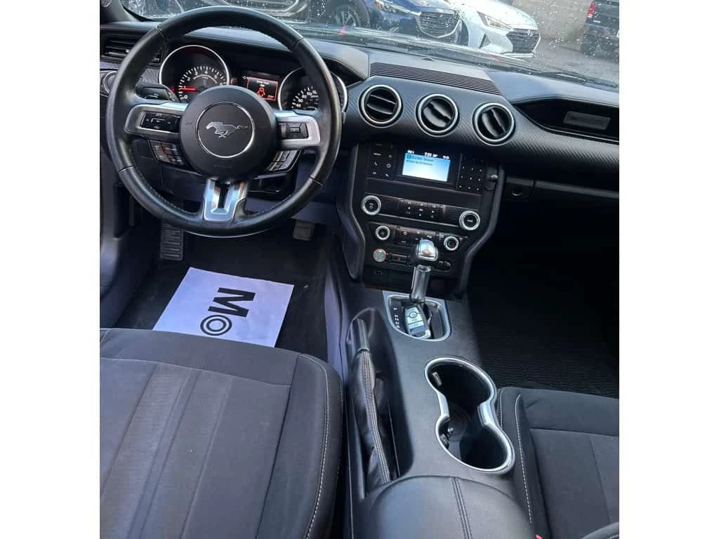 Ford Mustang * EcoBoost Fastback * CARFAX * ЦЕНА ДО БГ, снимка 12 - Автомобили и джипове - 53762038