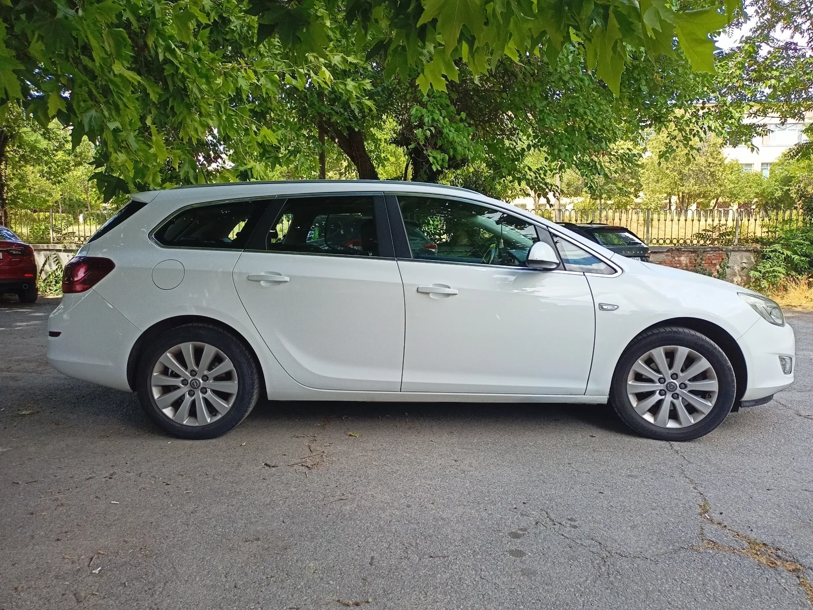 Opel Astra 1.7, снимка 3 - Автомобили и джипове - 53937630