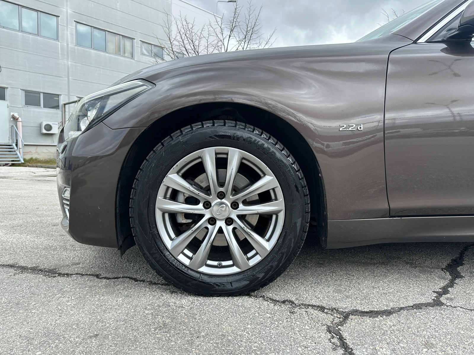 Infiniti Q70 2.2d 170 к.с./ГАРАНЦИЯ ОТ КЕНТАВЪР , снимка 8 - Автомобили и джипове - 54096541