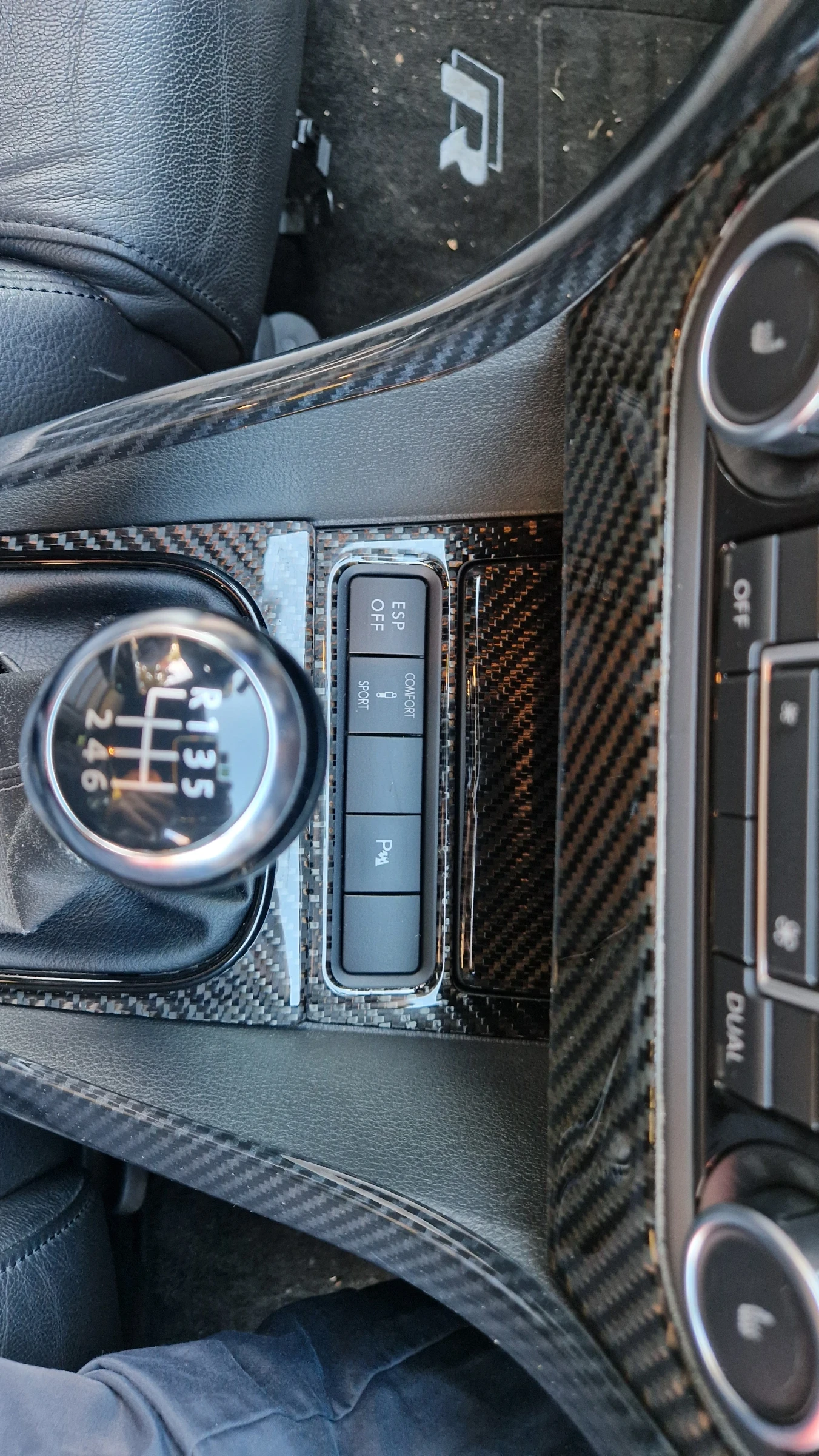 VW Golf GOLF 6R 306 К.С. Нов внос от Швейцария , снимка 12 - Автомобили и джипове - 54753692