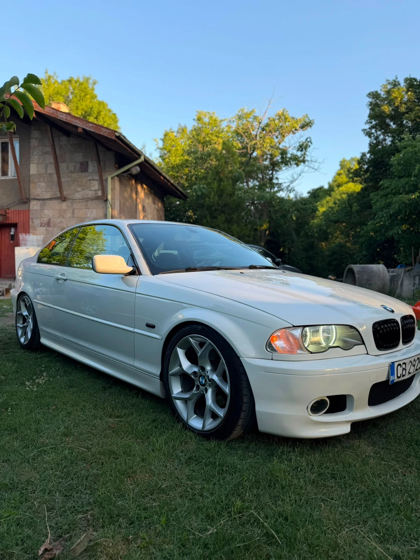 BMW 330  3.0бензин м пакет много тунинг