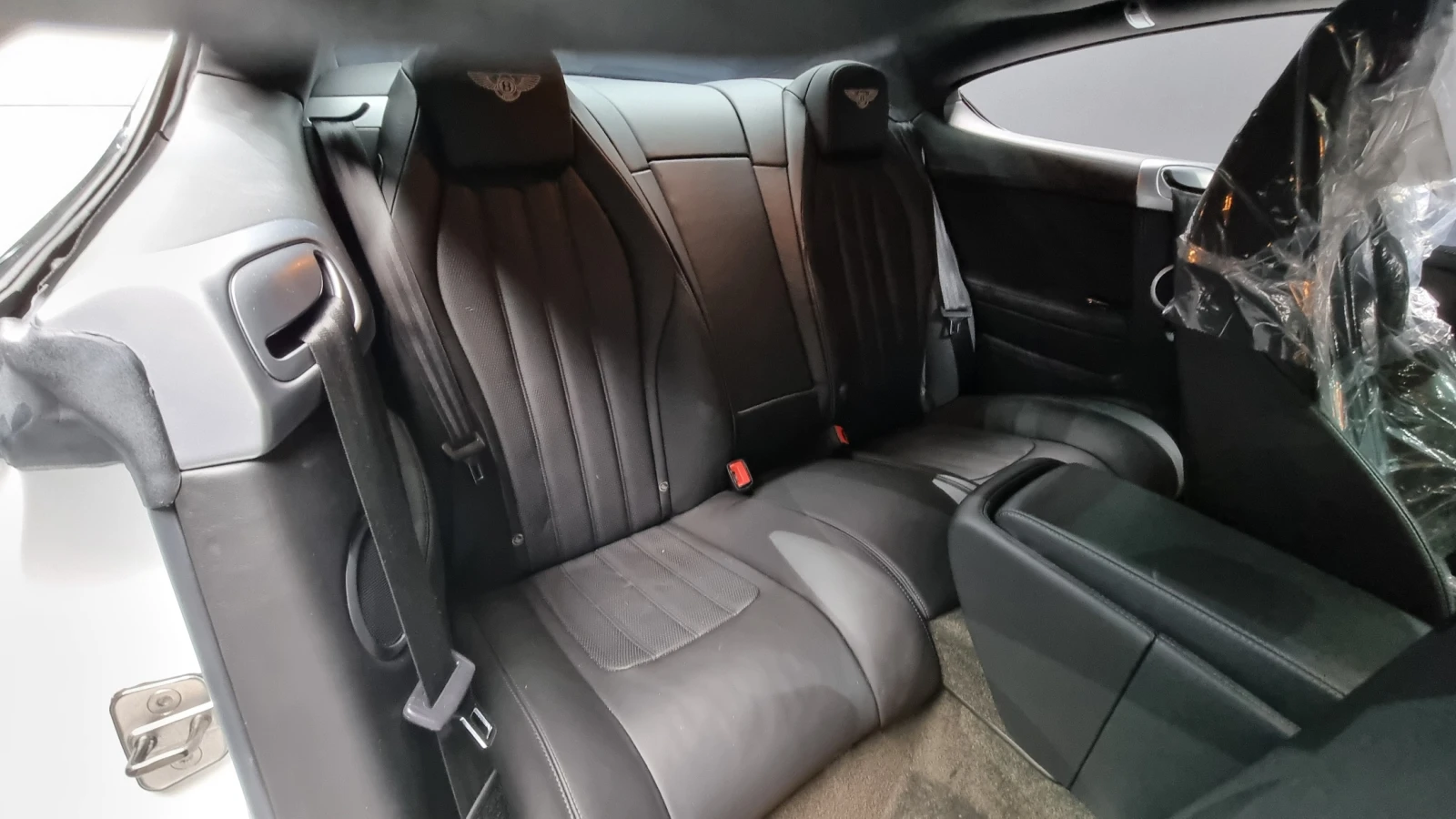 Bentley Continental gt V8* МАСАЖ* ЕЛ. БАГАЖНИК* SOFT CLOSE* КРАЙНА ЦЕНА, снимка 11 - Автомобили и джипове - 55593680