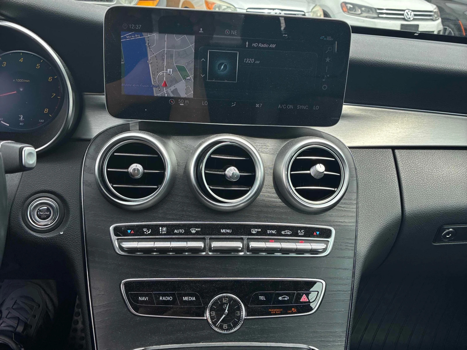 Mercedes-Benz C 300 * 4MATIC Coupe * АВТОКРЕДИТ* , снимка 9 - Автомобили и джипове - 56084134