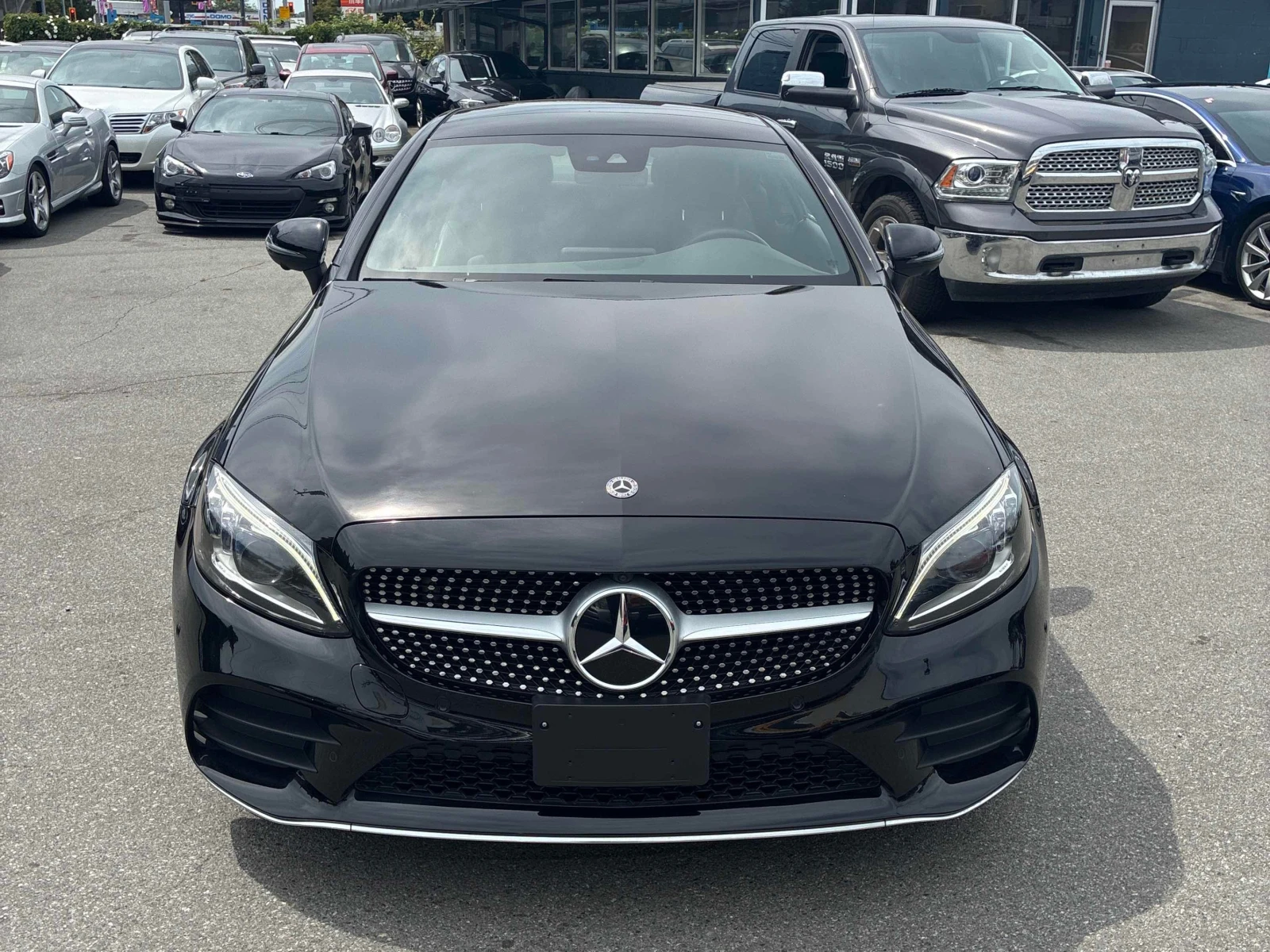 Mercedes-Benz C 300 * 4MATIC Coupe * АВТОКРЕДИТ* , снимка 6 - Автомобили и джипове - 56084134