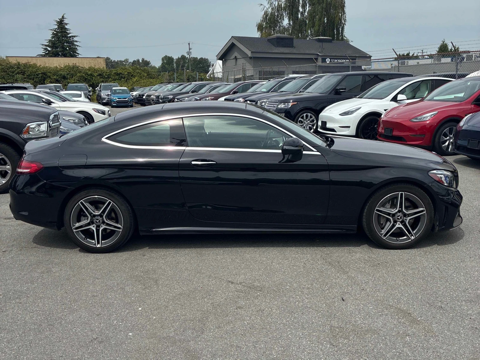Mercedes-Benz C 300 * 4MATIC Coupe * АВТОКРЕДИТ* , снимка 3 - Автомобили и джипове - 56084134