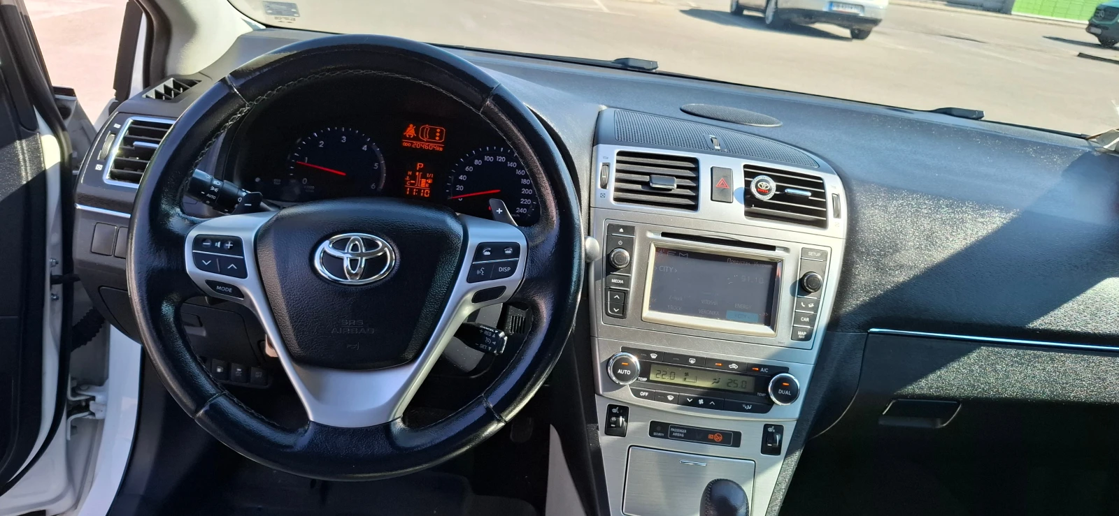 Toyota Avensis, снимка 9 - Автомобили и джипове - 56154929