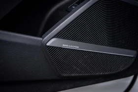 Audi Q5 ВСИЧКИ ЕКСТРИ * HeadUp* АвтоКредит * (ЦЕНА ДО БГ), снимка 14