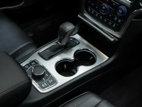 Jeep Grand cherokee SUMMIT* H&K* PANO* CAM* ОБДУХВ* ПОДГРЕВ* NAVI*  | Auto.bg — изображение 15