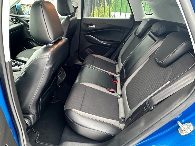 Opel Grandland X 1.5D-AUTOMAT-LED-DIST-NAVI-PDC-EURO6D-KLIMATR-2019, снимка 9 - Автомобили и джипове - 53090215