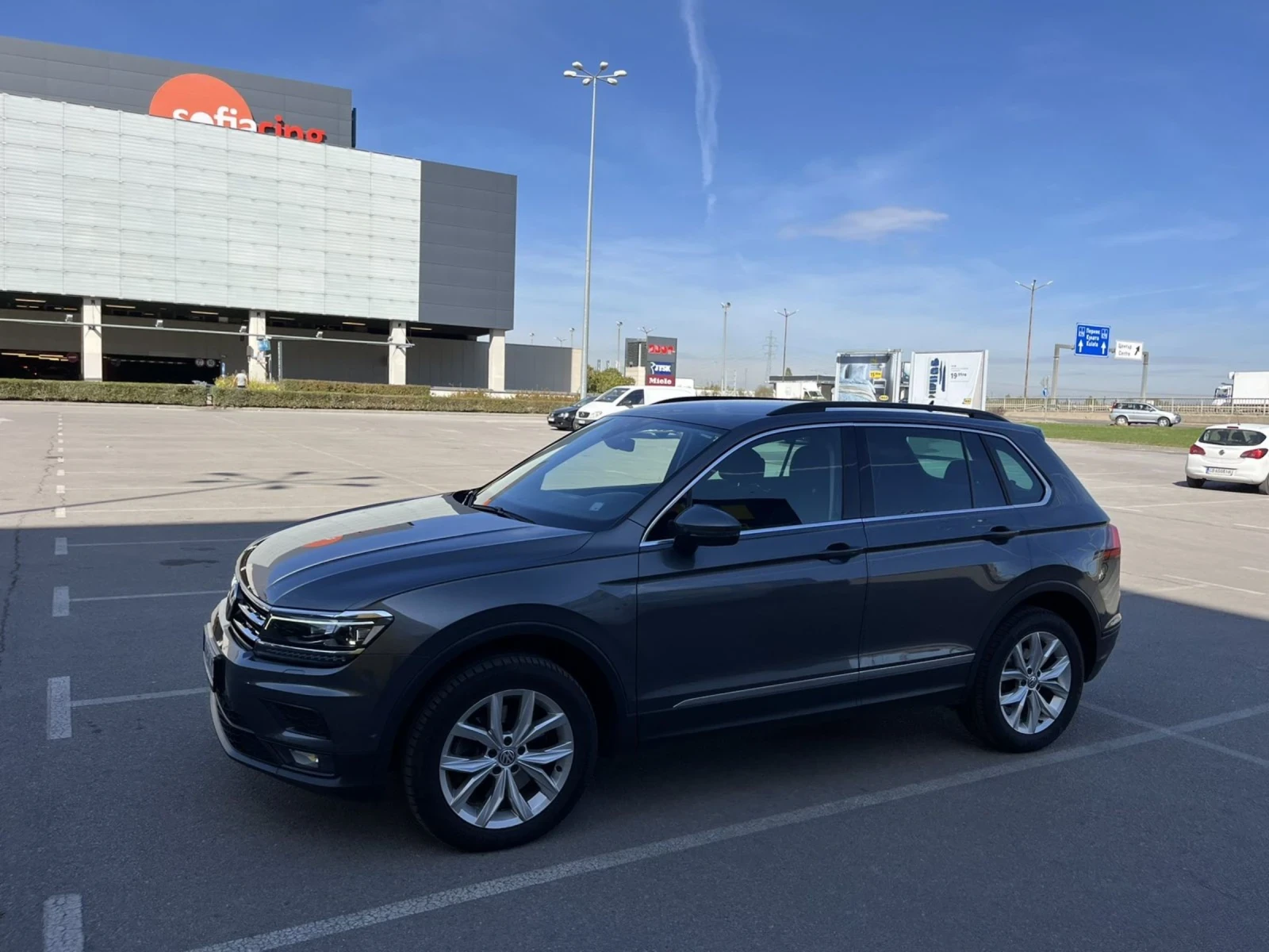 VW Tiguan 4Х4 190кс. DYNAUDIO. 360 . МАСАЖ. - изображение 2