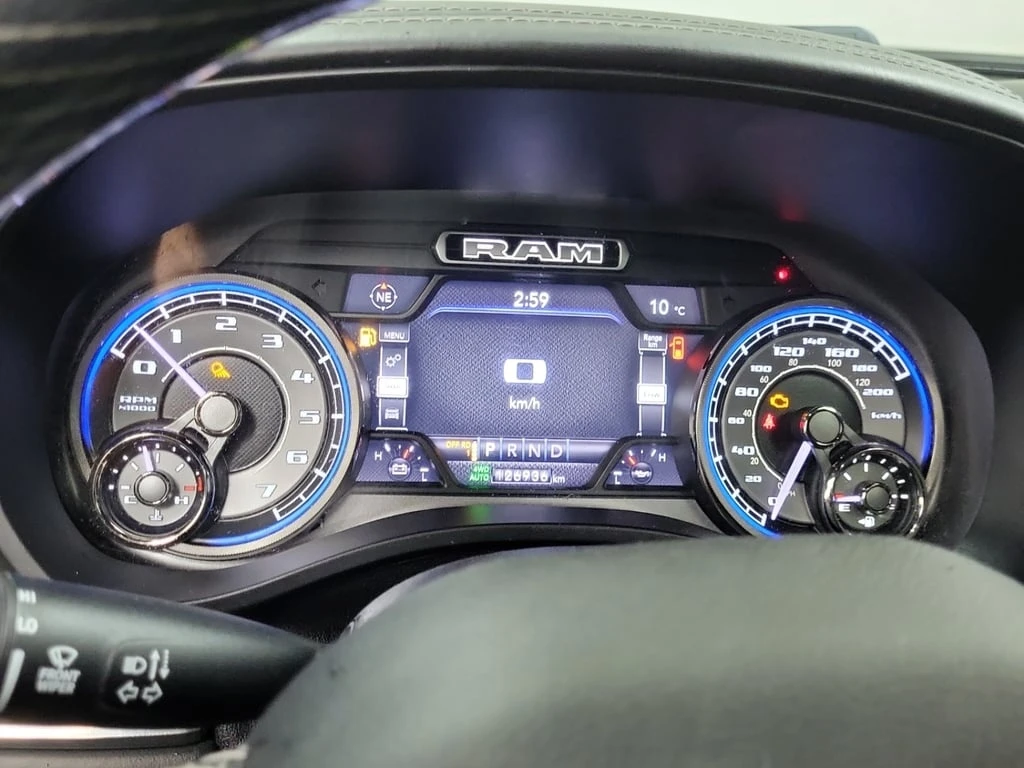 Dodge RAM 1500 * LIMITED CREW CAB SHORT BED * CARFAX * ��� ������ | Mobile.bg � ����������� 10