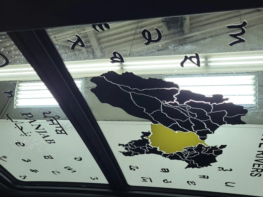 Dodge RAM 1500 * LIMITED CREW CAB SHORT BED * CARFAX * ��� ������ | Mobile.bg � ����������� 13