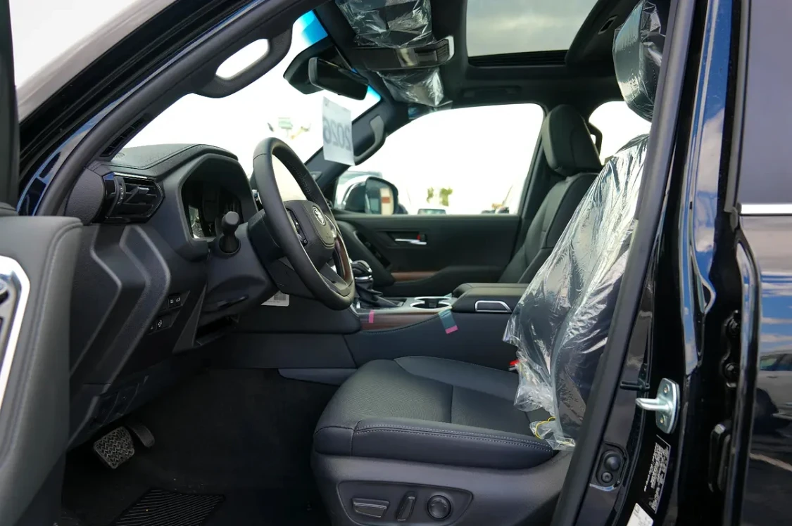 Toyota Land cruiser 300 VX 4.0  | Mobile.bg � ����������� 9