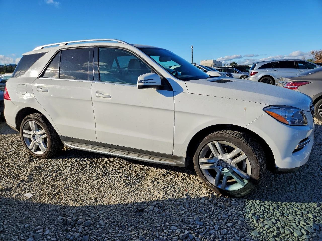 Mercedes-Benz ML 350 3.5* 4MATIC* РЕАЛНИ КМ!, снимка 2 - Автомобили и джипове - 54084307