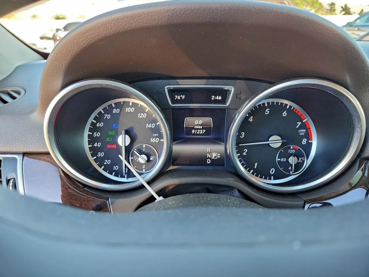 Mercedes-Benz ML 350 3.5* 4MATIC* РЕАЛНИ КМ!, снимка 11 - Автомобили и джипове - 54084307