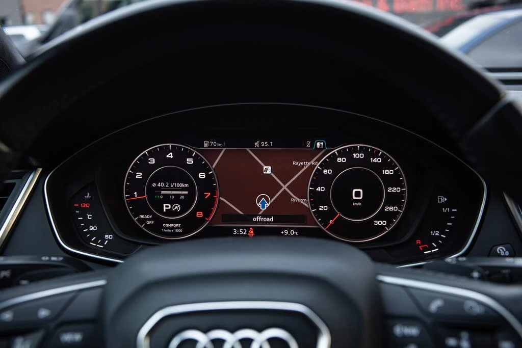 Audi Q5 ВСИЧКИ ЕКСТРИ * HeadUp* АвтоКредит * (ЦЕНА ДО БГ), снимка 11 - Автомобили и джипове - 54161707