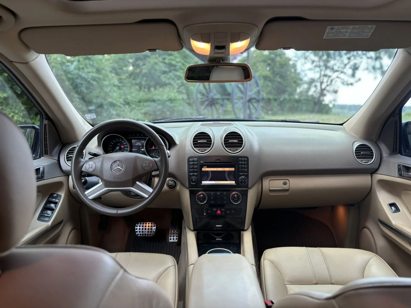 Mercedes-Benz ML 350, снимка 9 - Автомобили и джипове - 54528470