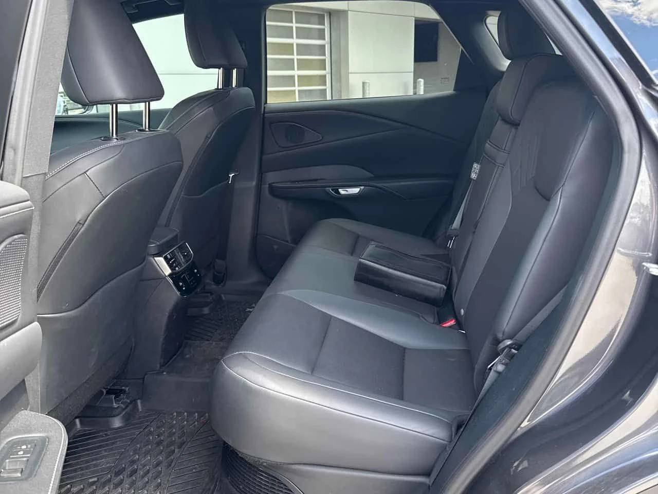 Lexus RX * 350h АВТОКРЕДИТ БЕЗ ПЪРВОНАЧАЛНА ВНОСКА* , снимка 14 - Автомобили и джипове - 54822599