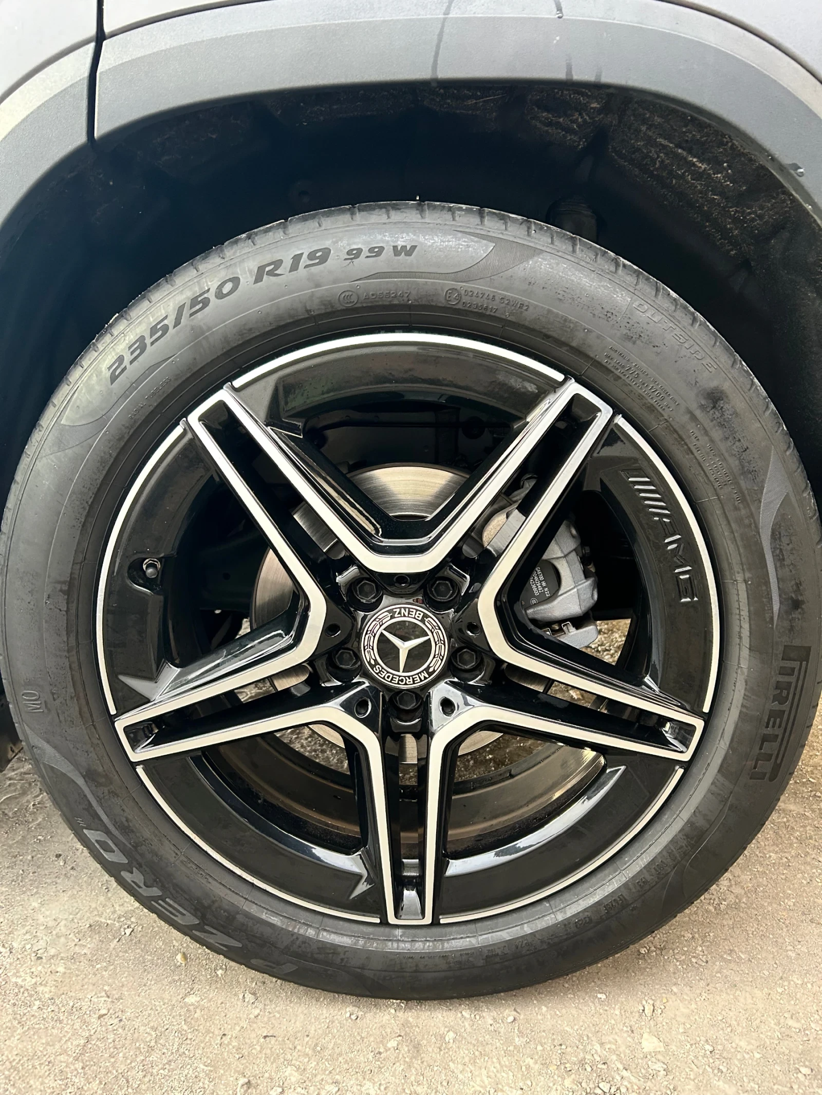 Mercedes-Benz GLA 200 2.0 TDI, снимка 3 - Автомобили и джипове - 55125476
