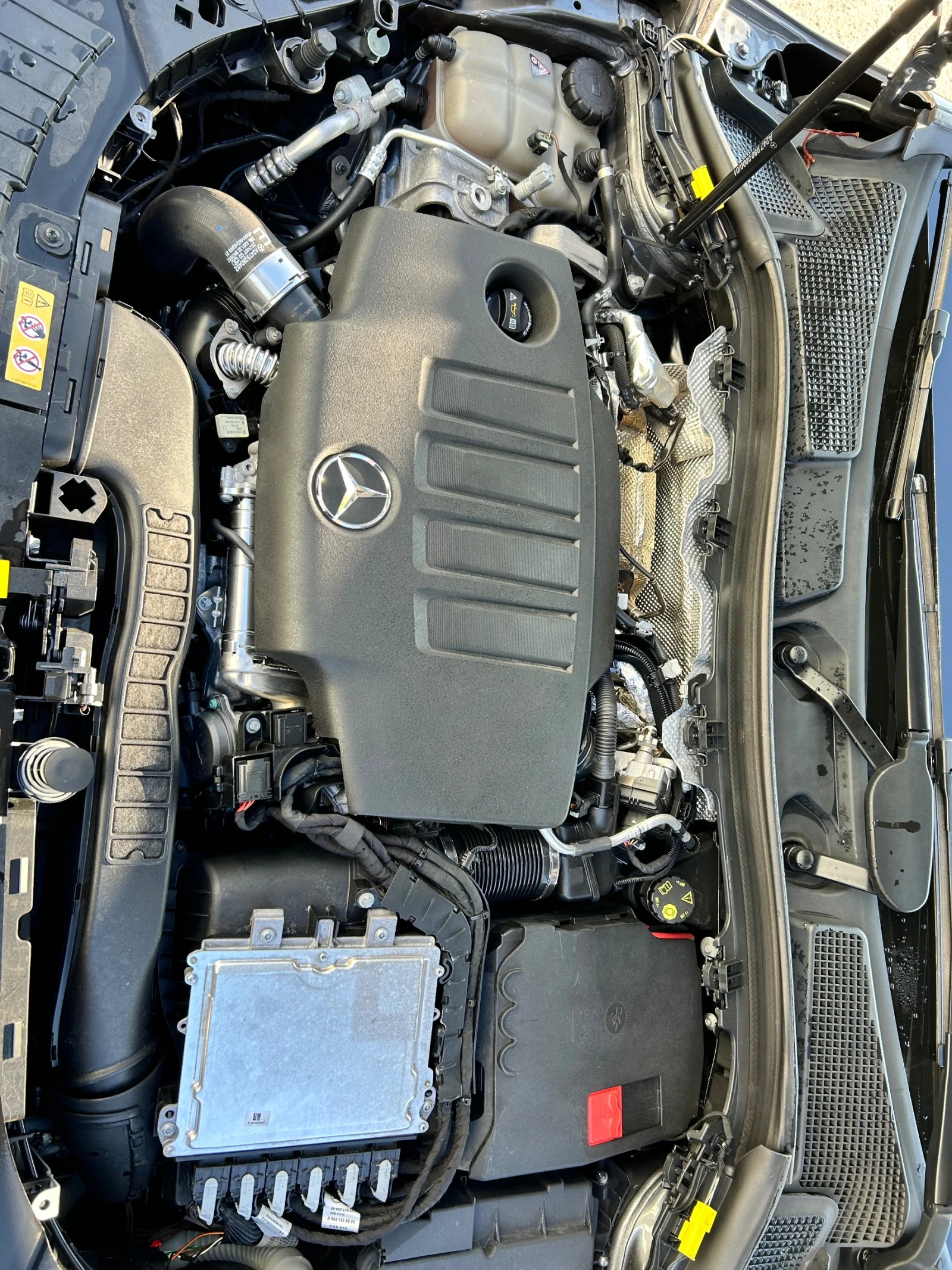 Mercedes-Benz GLA 200 2.0 TDI, снимка 6 - Автомобили и джипове - 55125476