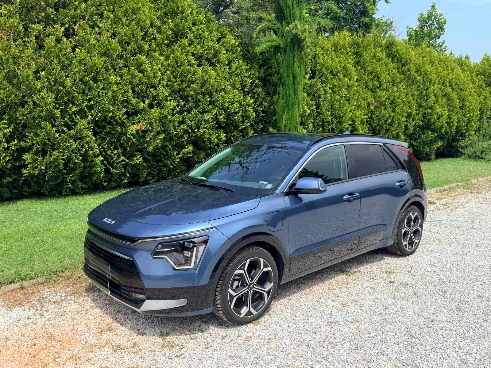 Kia Niro PHEV, снимка 2 - Автомобили и джипове - 55249579