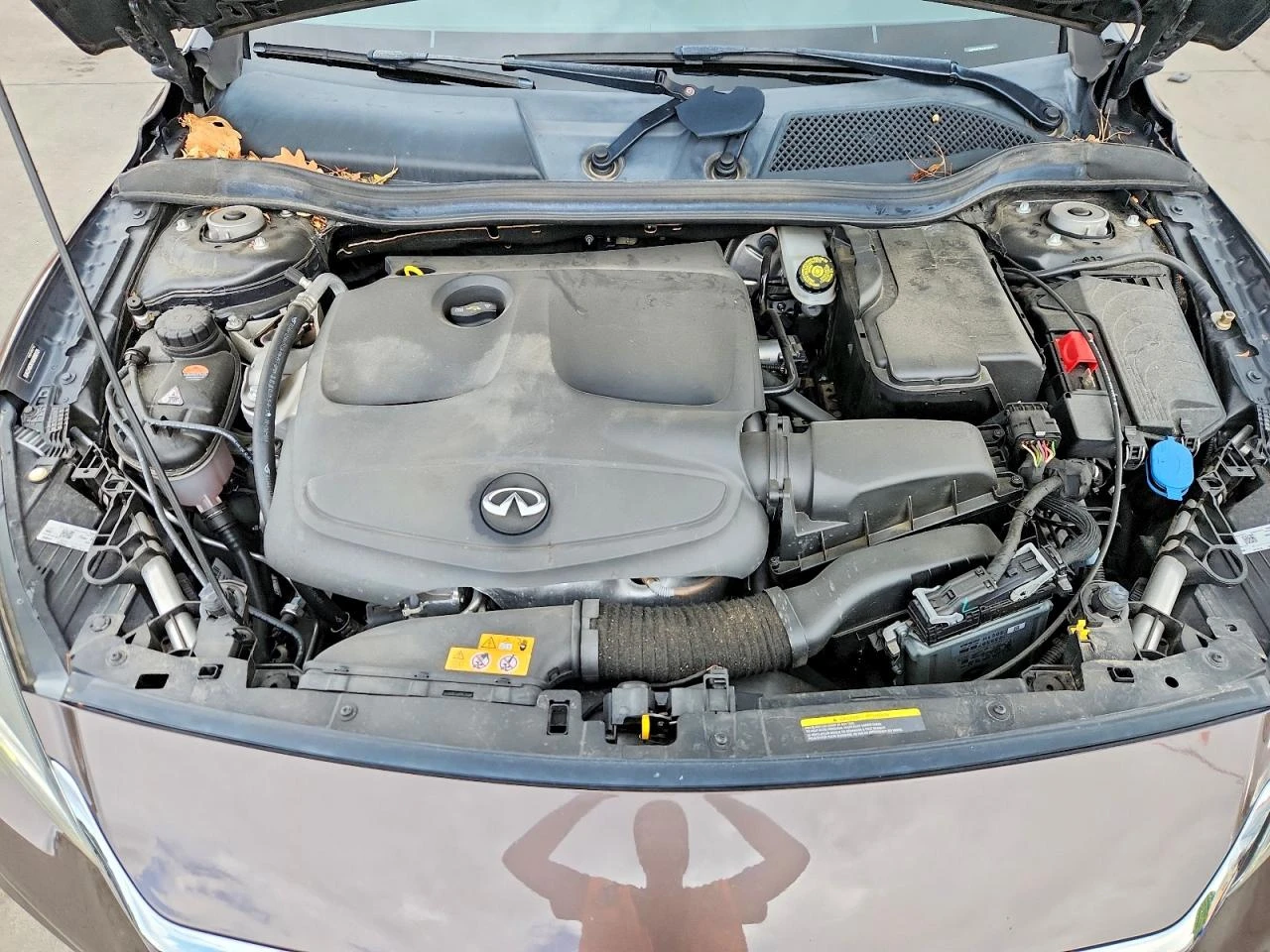 Infiniti QX30 2.0* LUXE* КОЖА* ПОДГРЕВ* ПАНОРАМА* NAVI* , снимка 12 - Автомобили и джипове - 55435464