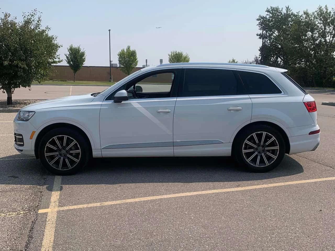 Audi Q7 * 3.0T Technik * CARFAX * ОПЦИЯ ЗА ФИНАНСИРАНЕ , снимка 2 - Автомобили и джипове - 55711541