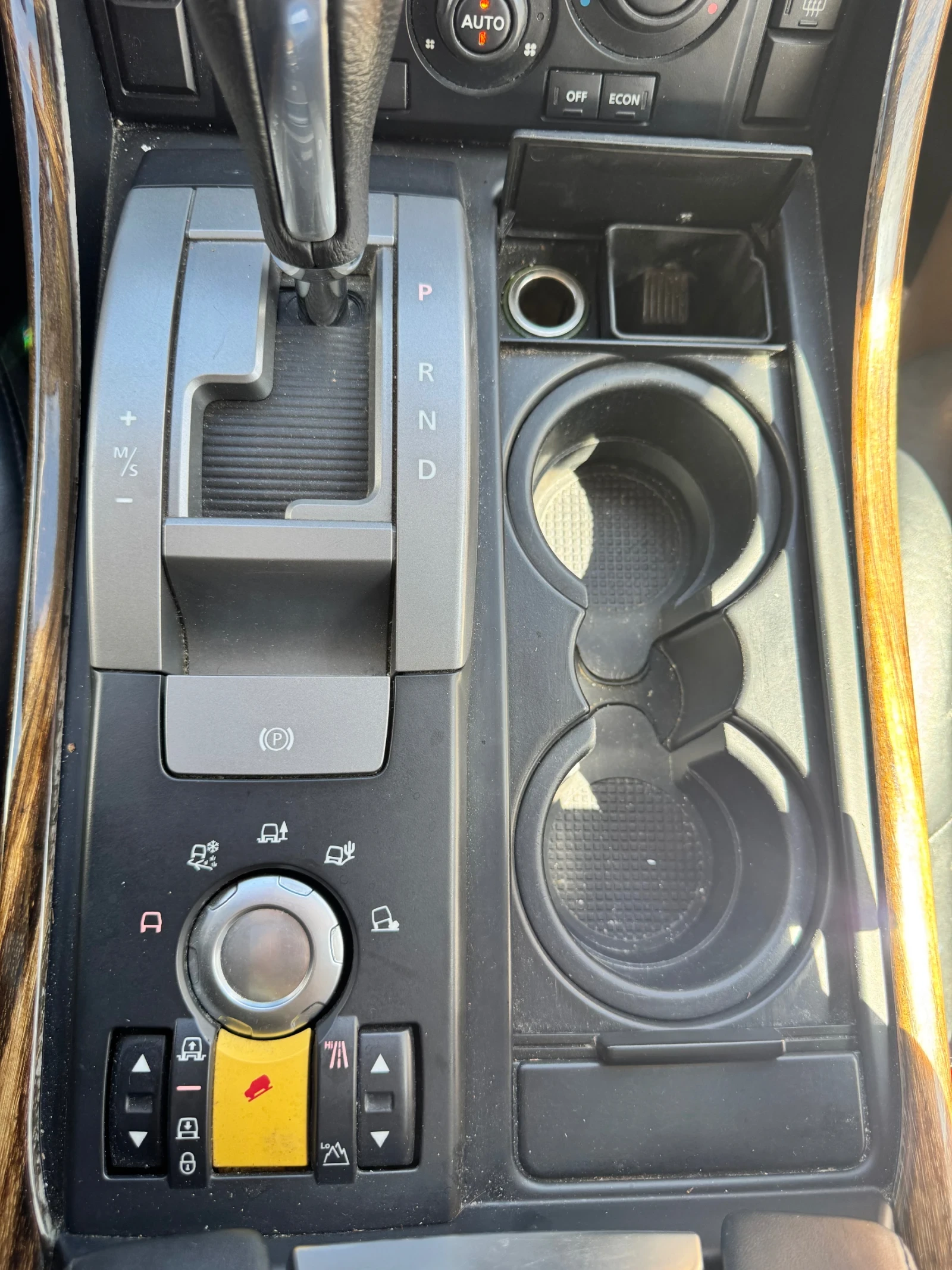 Land Rover Range Rover Sport, снимка 15 - Автомобили и джипове - 56157496