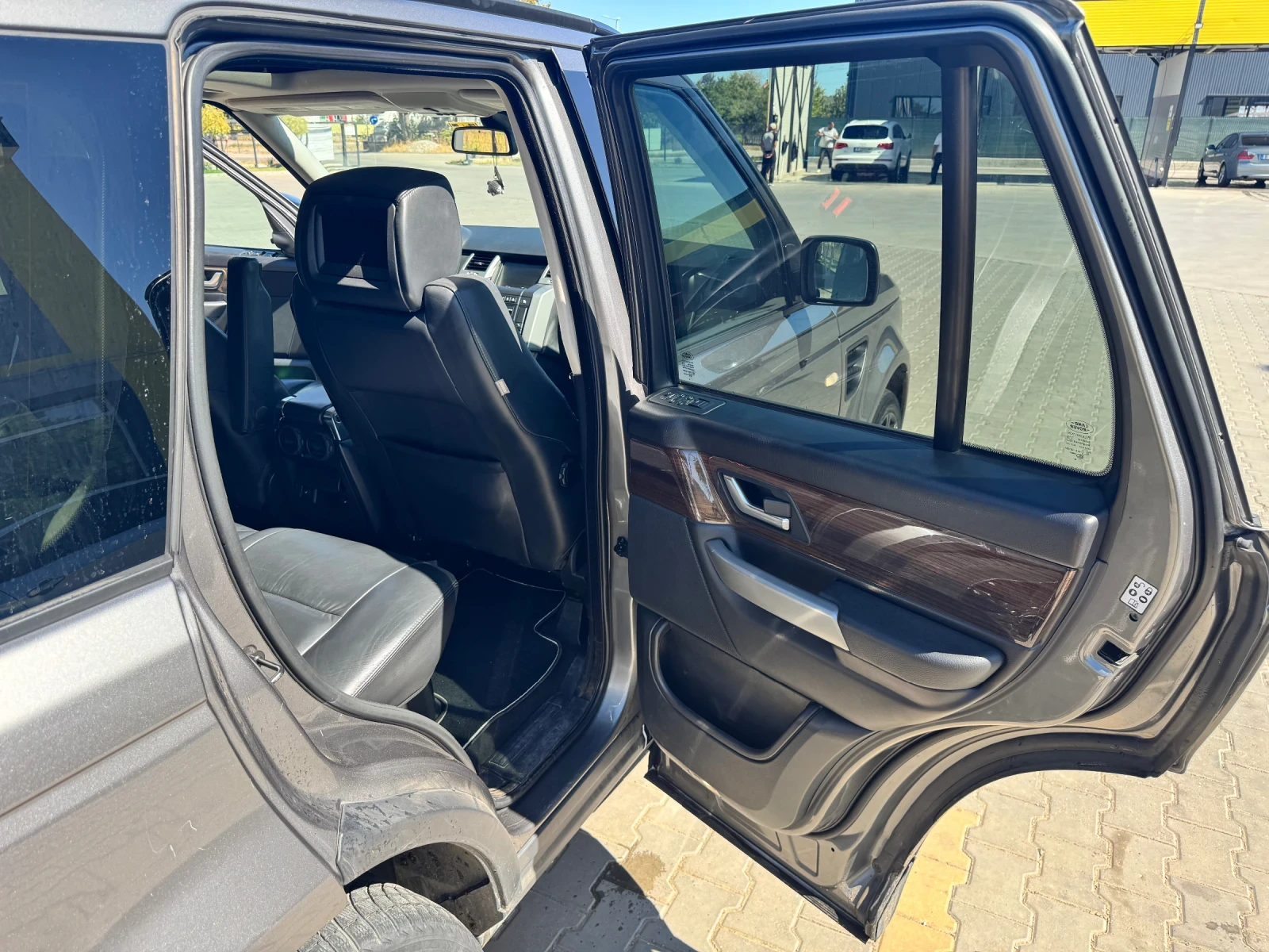 Land Rover Range Rover Sport, снимка 7 - Автомобили и джипове - 56157496