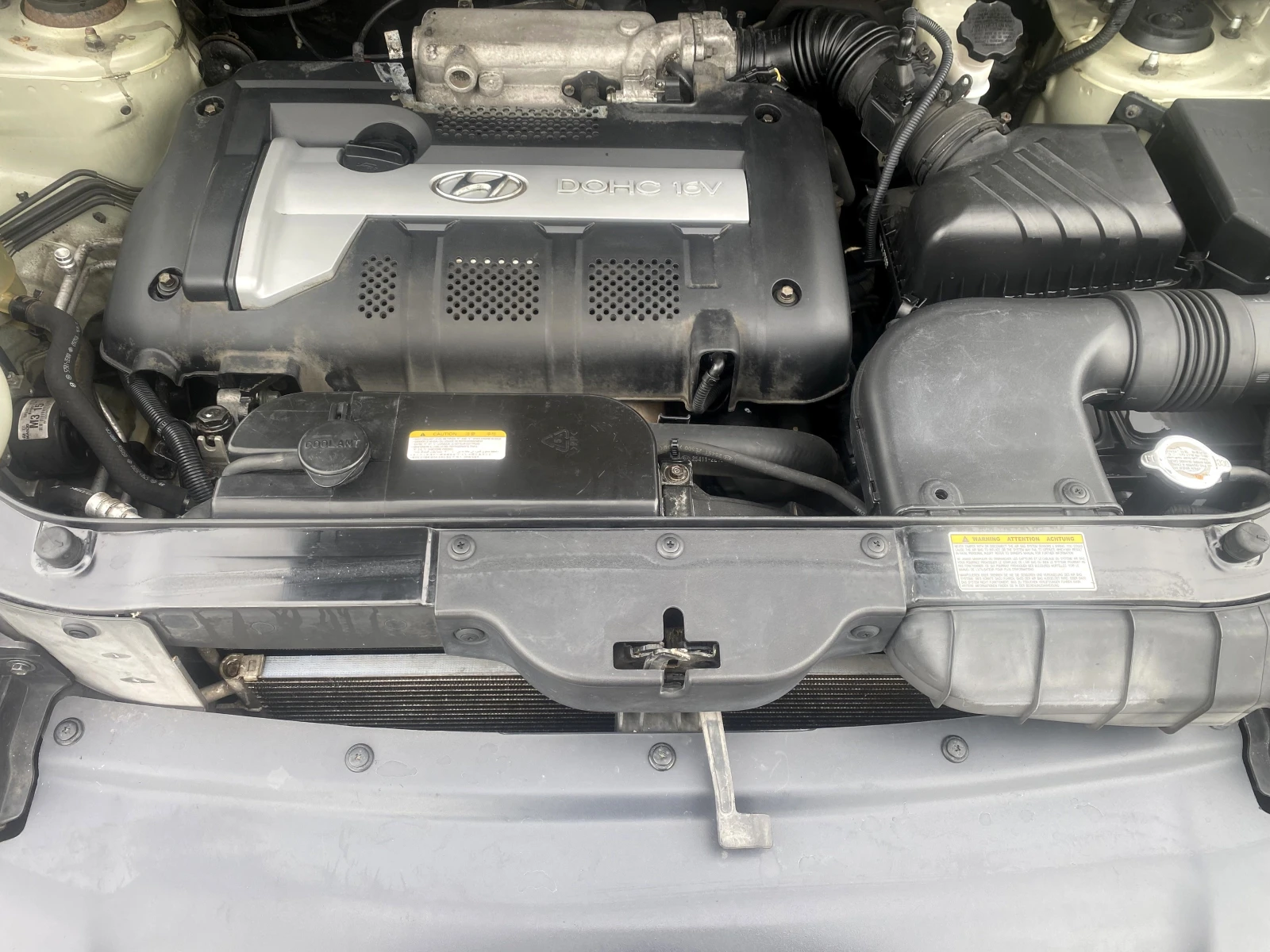 Hyundai Tucson 2.0i бензин Italy 4x4 Кожа 178x.kм, снимка 15 - Автомобили и джипове - 56223096