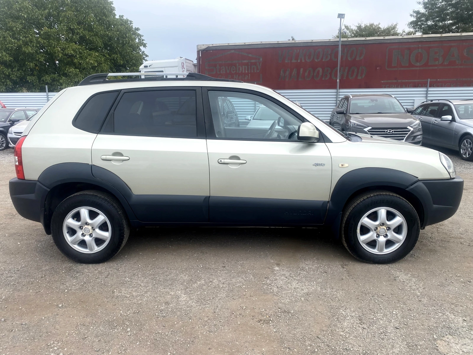 Hyundai Tucson 2.0i бензин Italy 4x4 Кожа 178x.kм, снимка 2 - Автомобили и джипове - 56223096