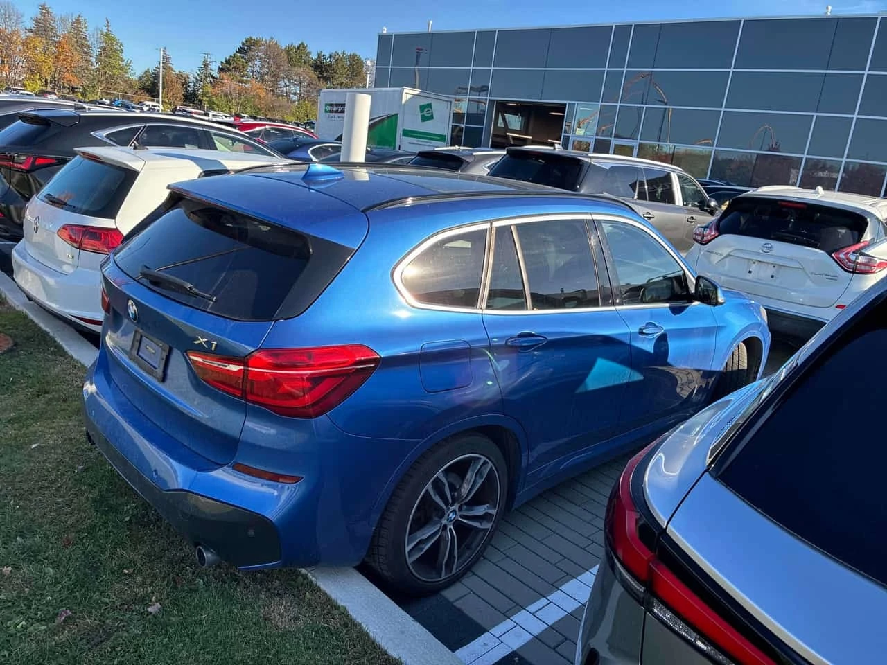 BMW X1 XDRIVE28I * FULL M SPORT* HEAD UP* ��������*  | Mobile.bg � ����������� 4