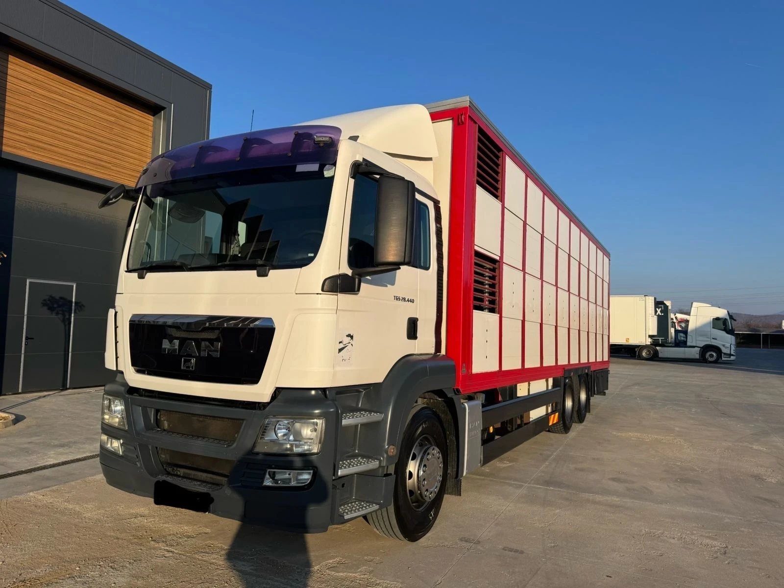 Man Tgs  2  | Mobile.bg   1