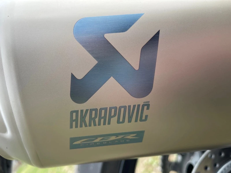 Honda Cbr RR-R SP, снимка 9 - Мотоциклети и мототехника - 50458240