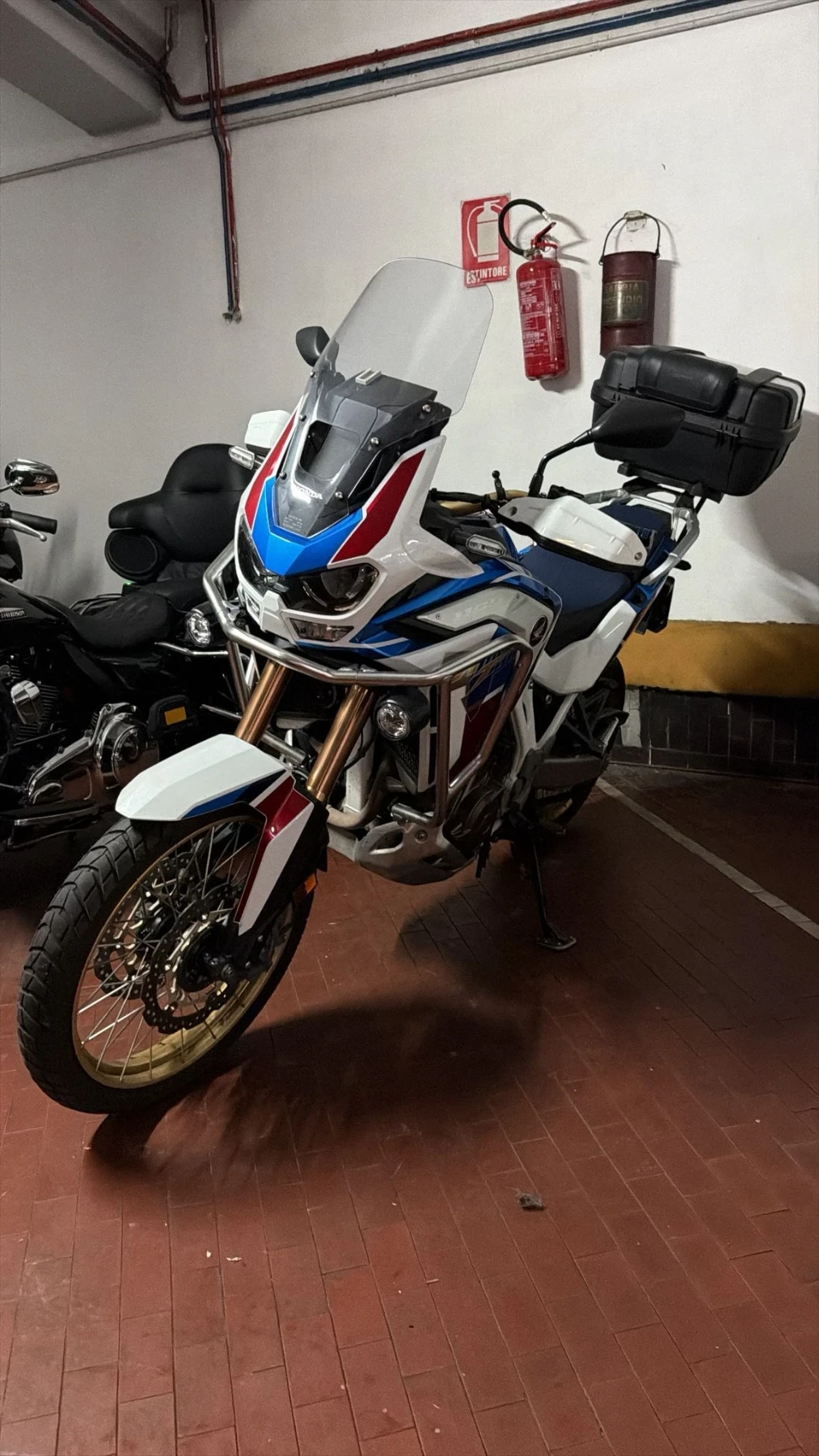 Honda Crf AFRICA TWIN 1100 DTC, ADVENTURE SPORTS, снимка 2 - Мотоциклети и мототехника - 53816892