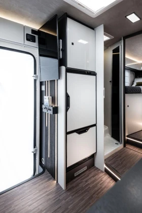 Кемпер Mobilvetta KEA-86* CAM* 2+ 2* 180HP* NEW* , снимка 14