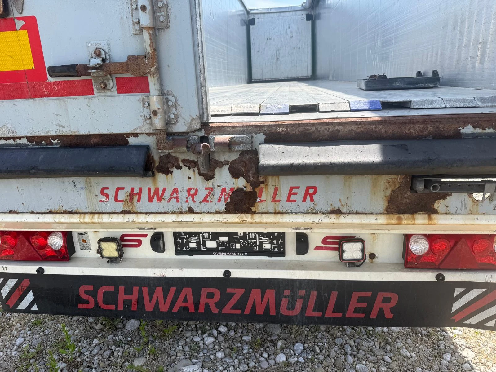 Полуремарке Schwarzmuller XL, снимка 5 - Ремаркета - 54869194