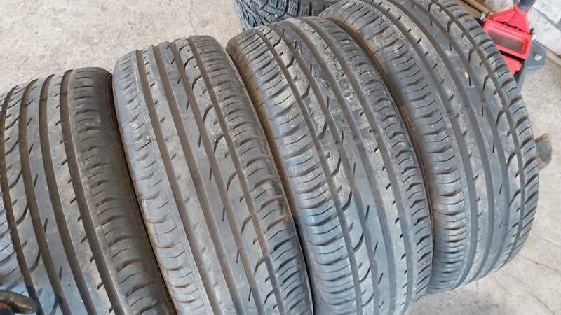 Гуми Летни 215/55R18, снимка 2 - Гуми и джанти - 28030378