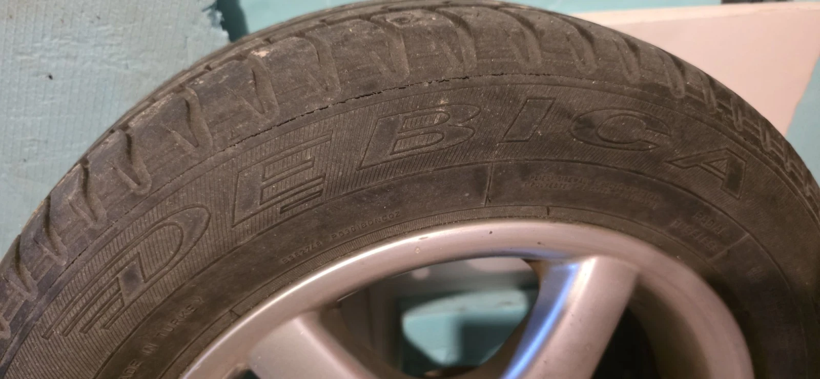 Гуми с джанти Debica 175/65R14, снимка 5 - Гуми и джанти - 55804735